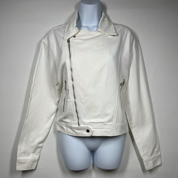 Caara Jacket